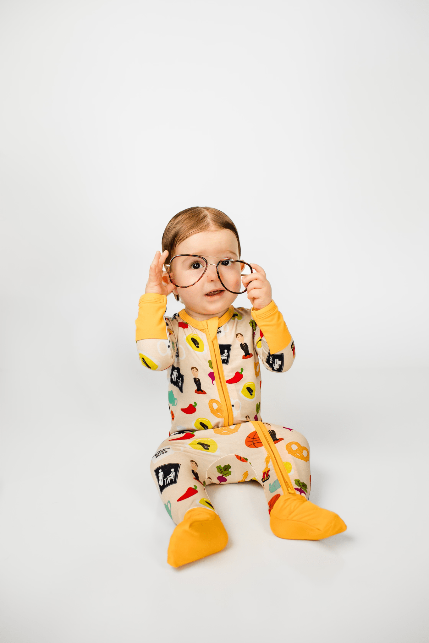 Paper Pusher Zippy Mustard