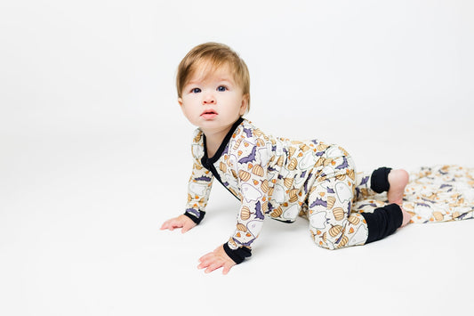 Ghosts & Friends Zippy