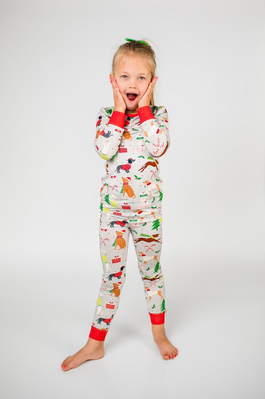 bamboo pajamas, sleepwear, kids bamboo pajamas, bamboo, dog, dogs, canines, christmas, santa hat, christmas sweaters, dog pajamas, dogs pajamas, pajamas with dogs